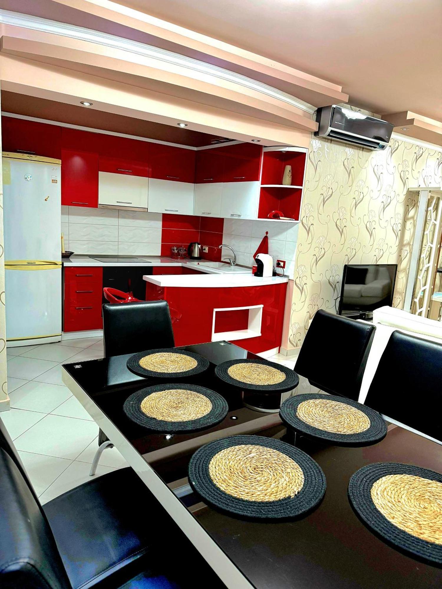 Amy'S Luxury Appartment شكودر المظهر الخارجي الصورة
