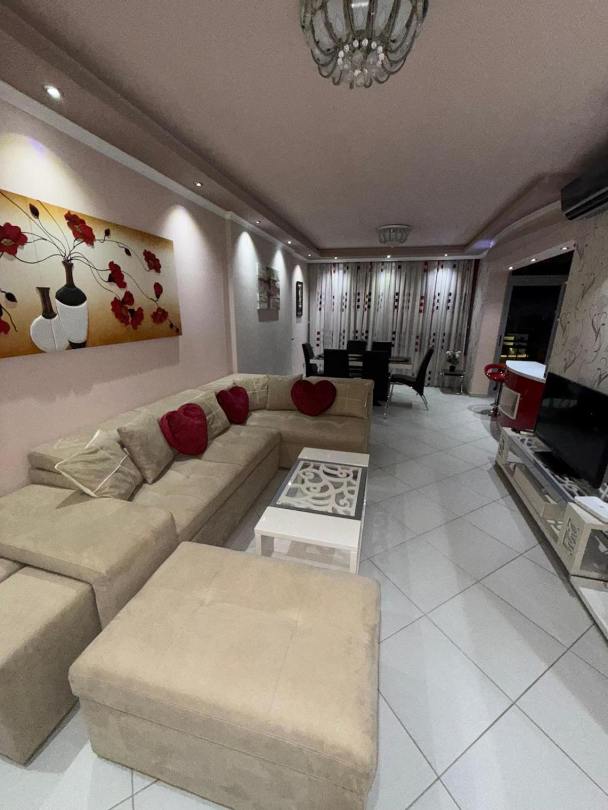 Amy'S Luxury Appartment شكودر المظهر الخارجي الصورة