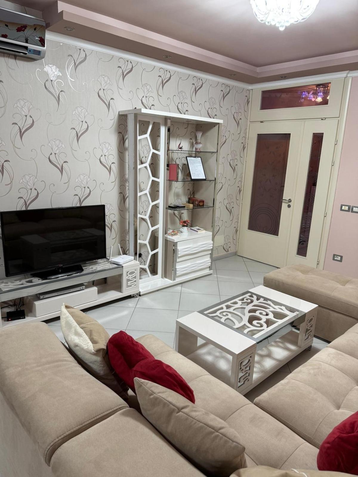 Amy'S Luxury Appartment شكودر المظهر الخارجي الصورة
